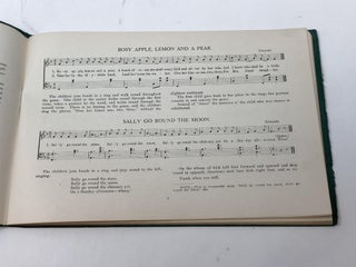 OLD ENGLISH AND AMERICAN GAMES FOR SCHOOL AND PLAYGROUND