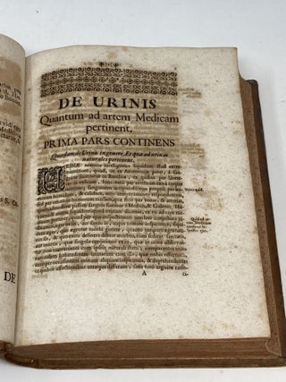 DE URINIS ET PULSIBUS, DE MISSIONE SANGUINIS, DE FEBRIBUS, DE MORBIS CAPITIS, ET PECTORIS