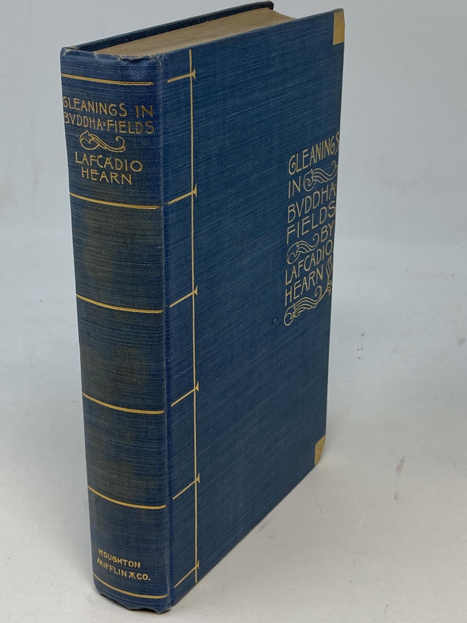 GLEANINGS IN BUDDHA-FIELDS: STUDIES OF HAND AND SOUL IN THE FAR