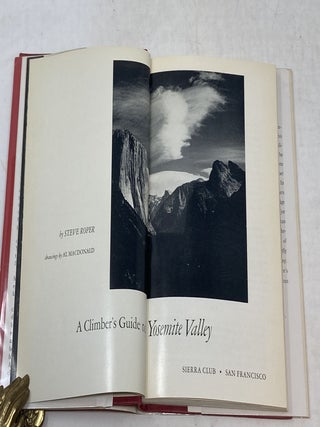 A CLIMBER'S GUIDE TO YOSEMITE VALLEY; Drawings by Al MacDonald