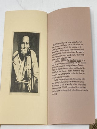 THE BUFFALO IN THE SYRACUSE ZOO AND OTHER POEMS (SIGNED); (Greenfield Review Chapbook # 3)