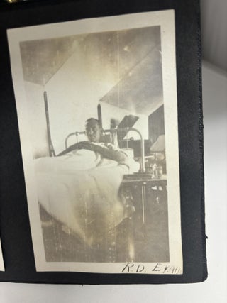 WORLD WAR I SNAPSHOT PHOTO ALBUM: FRANCE (VERDUN, CHATEAU THEIRRY, REIM, LE MANS
