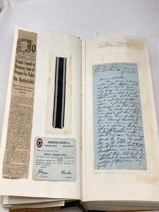 WORLD WAR I SOLDIER'S 77 LETTERS TO GIRLFRIEND AND PARENTS BEFORE BEING KILLED IN BATTLE