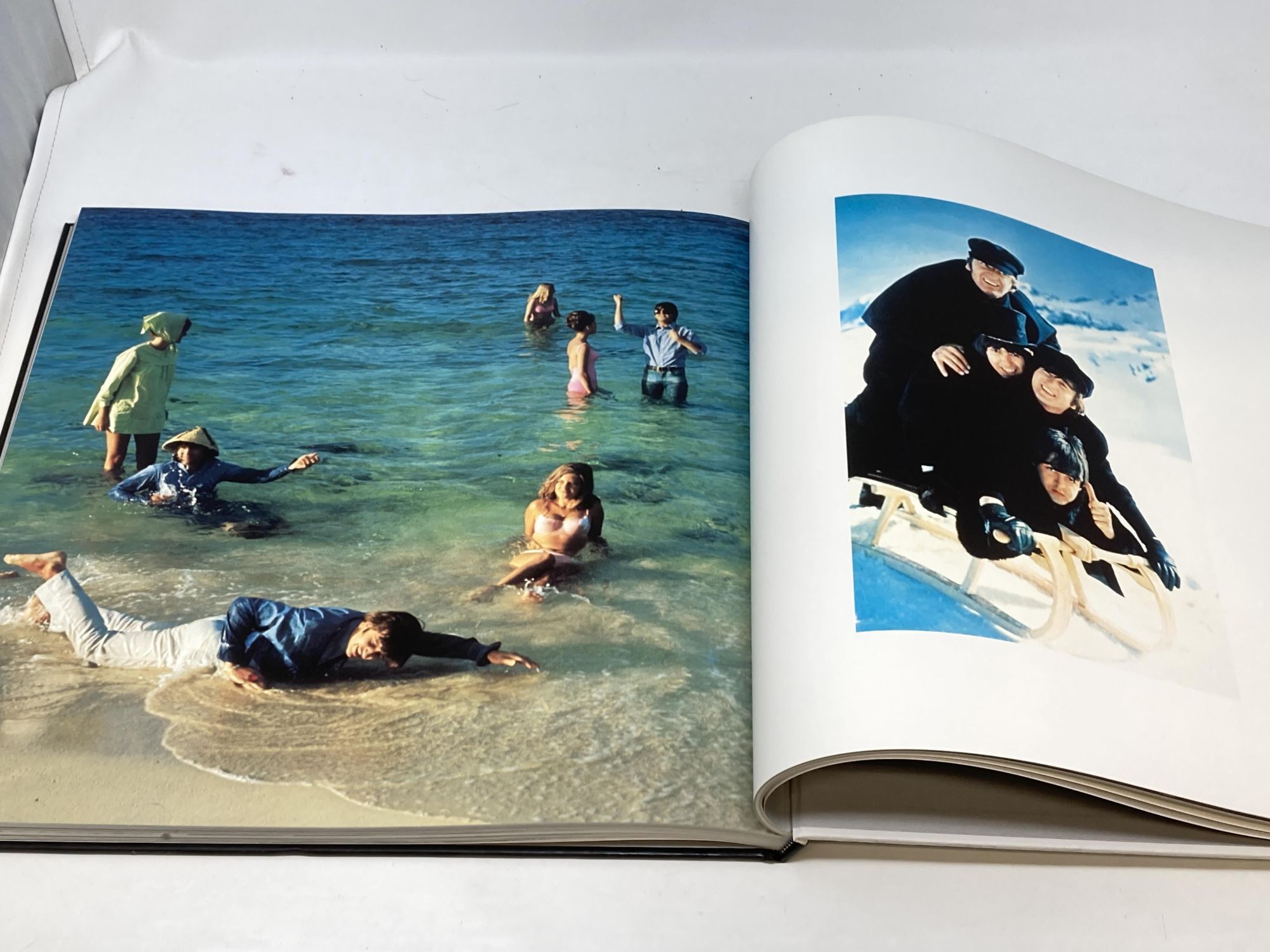 THE BEATLES: A PRIVATE VIEW | Robert Freeman